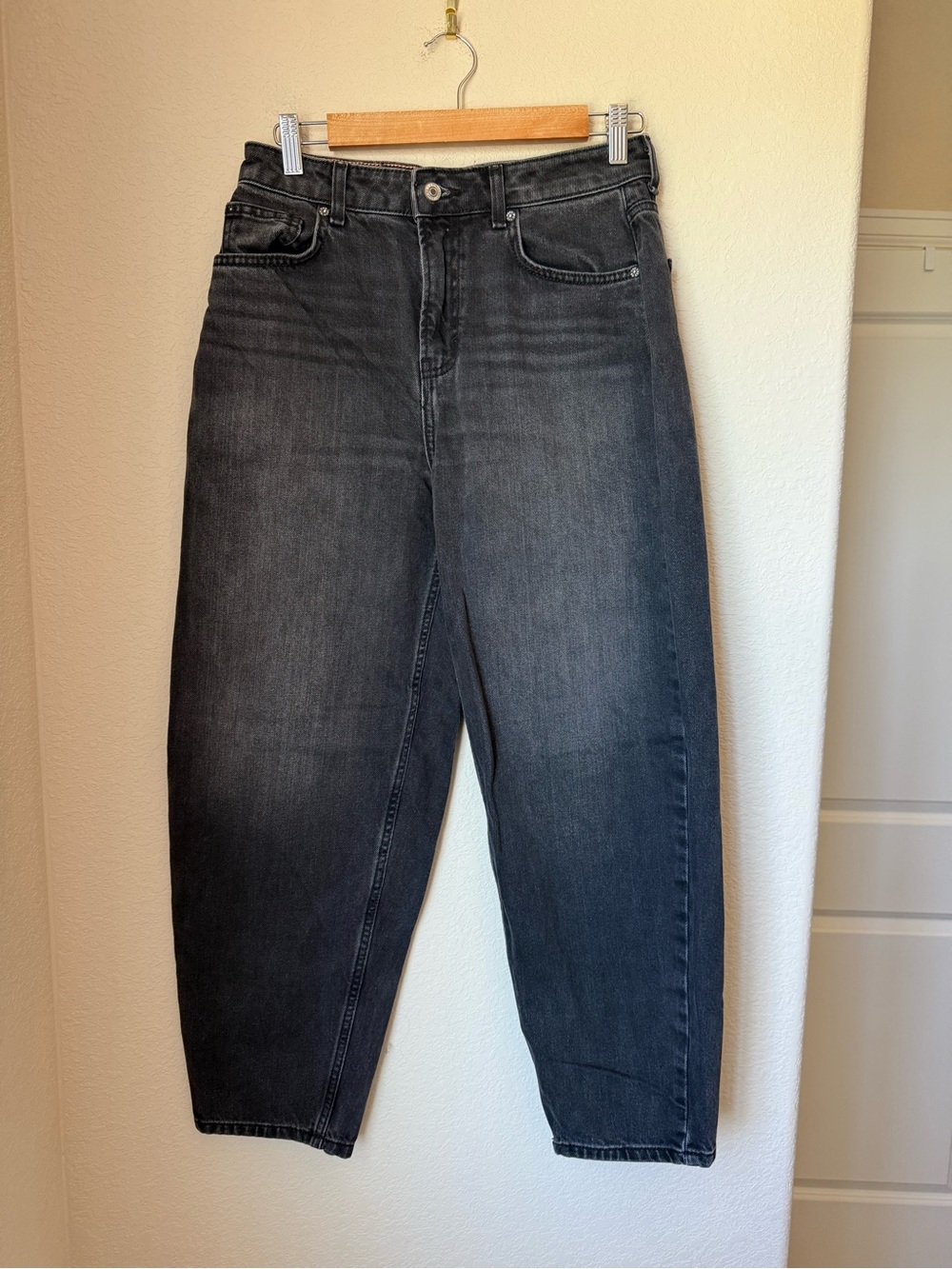 Free People We The Free Black Barrel Balloon Jeans High Rise Size 28